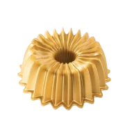 BUNDT PAN BRILLIANCE